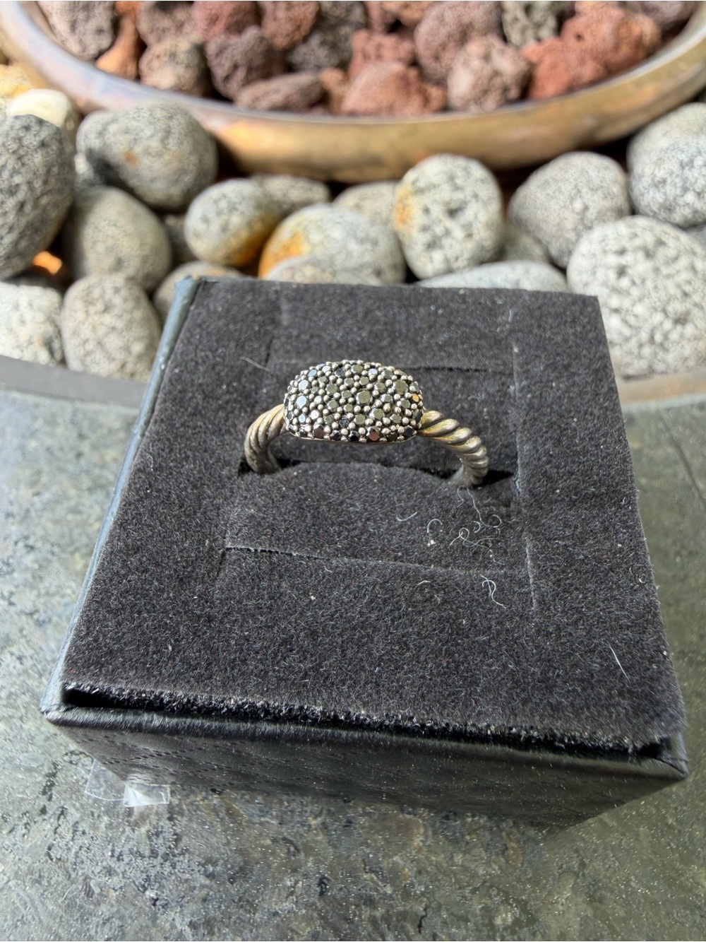 Silver 925  Pavé Dome Ring with Twisted Band David yurman
